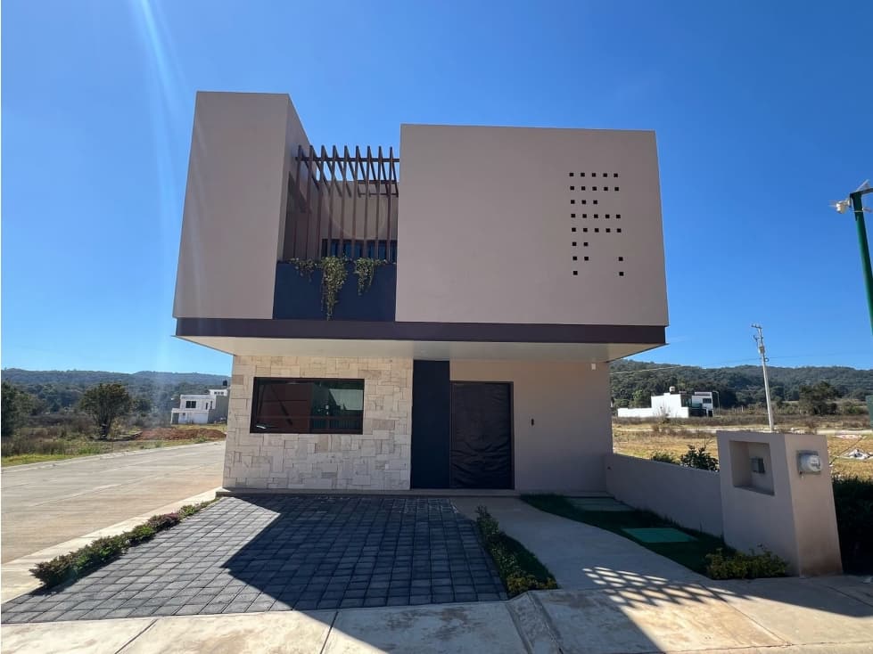 Casa Inteligente en Venta Fracc Privado Patzcuaro - 1