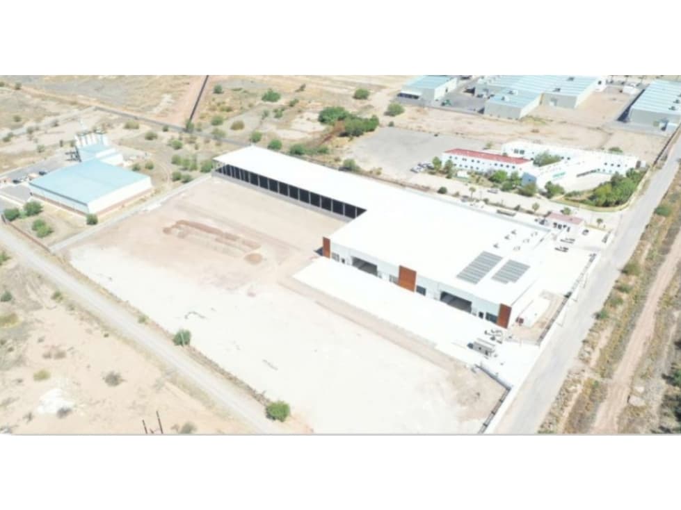 BODEGA EN RENTA | COL. LA MANGA - 1