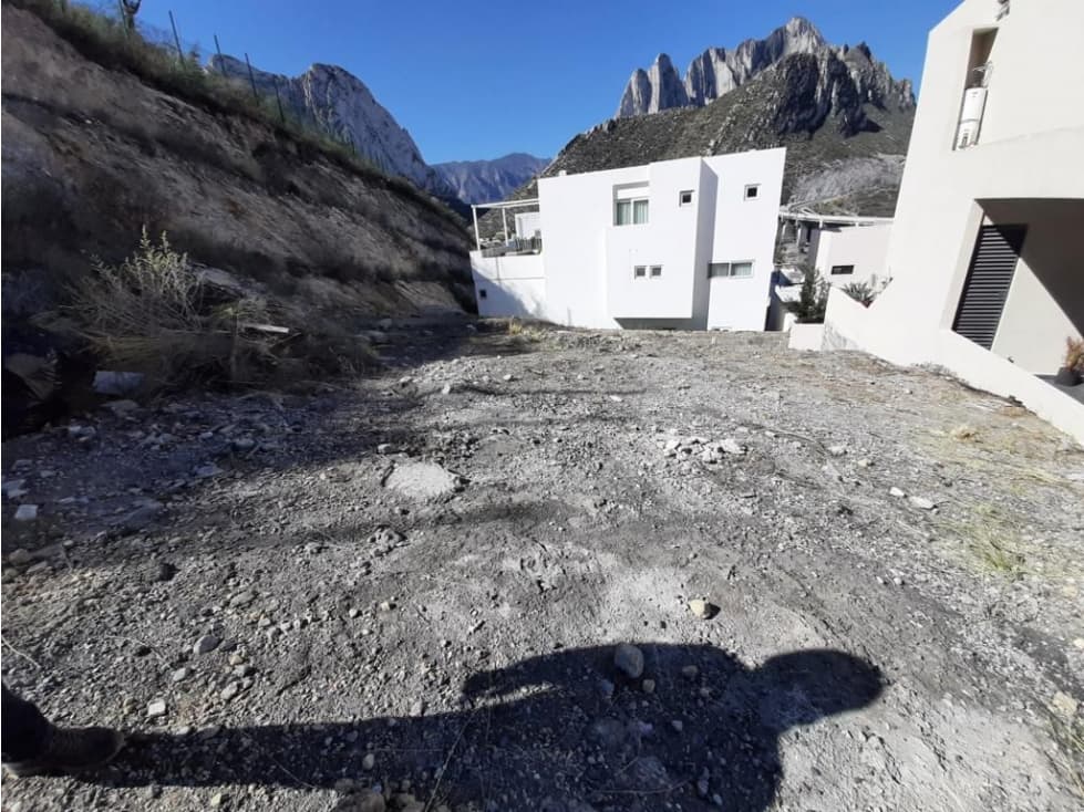 TERRENO EN VENTA EN PRIVADA LOS CENIZOS - 1
