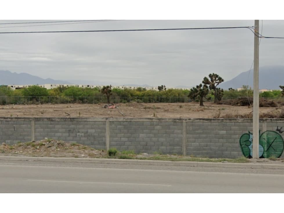 TERRENO COMERCIAL SOBRE CARRETERA - 1