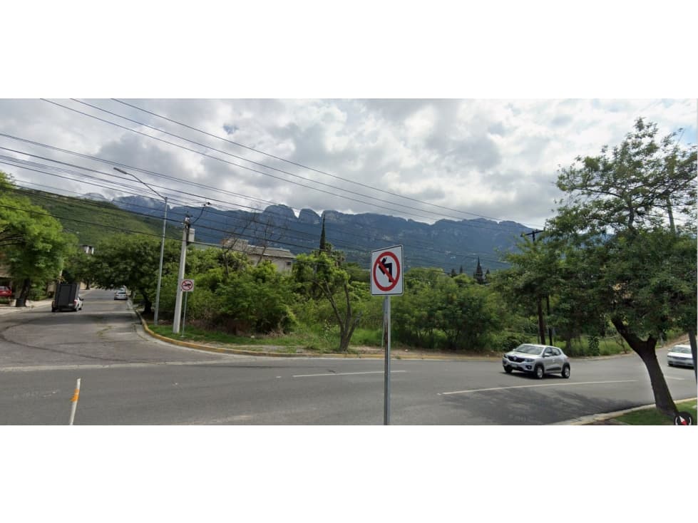 TERRENO EN VENTA SOBRE ALFONSO REYES EN VEREDALTA - 1