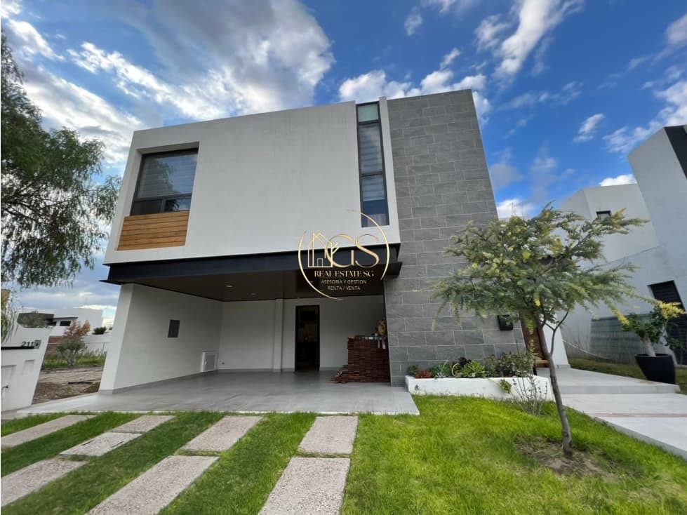 CASA DE LUJO EN RENTA SAN LORENZO RESIDENCIAL CELAYA - 1