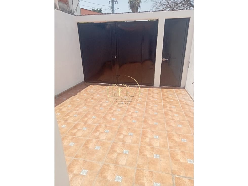 CASA AMUEBLADA EN RENTA FRACC TAHI CELAYA CERCA DE INSUSTRIAL - 1