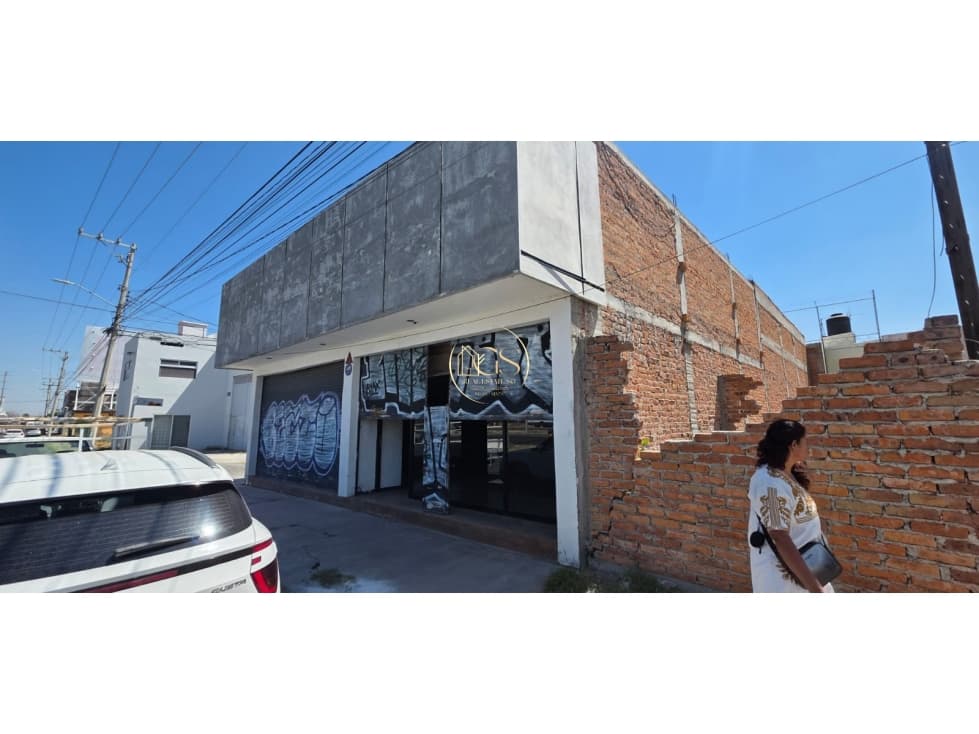 BODEGA EN RENTA EJE CLUTIER LOS ALAMOS CELAYA - 1