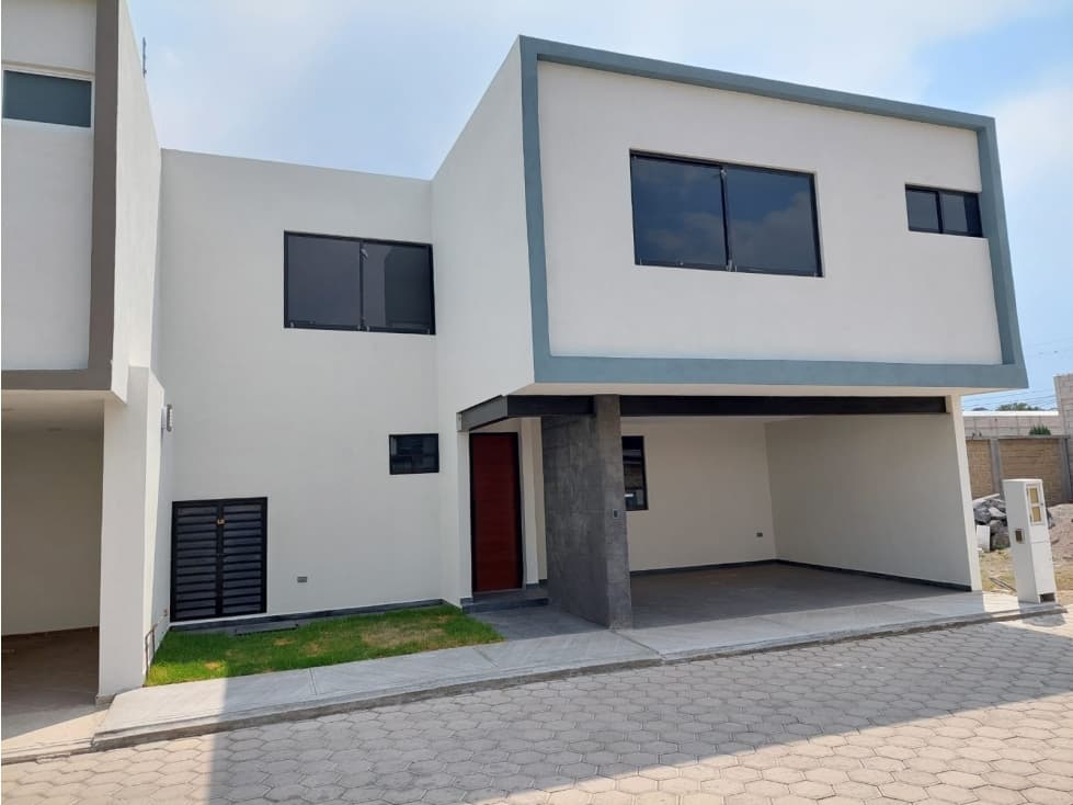 Casa En Venta En Fraccionamiento En San Rafael Comac - 1