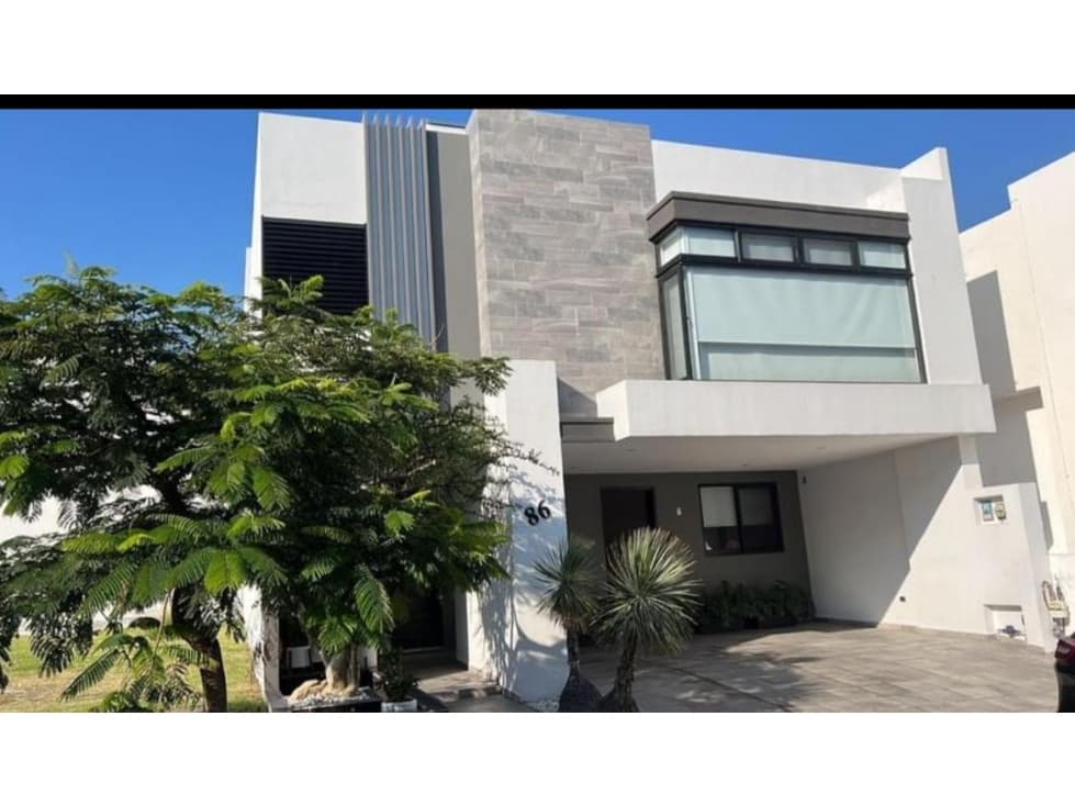 Casa En Venta En Parque La Castellana Lomas De Angelopolis - 1