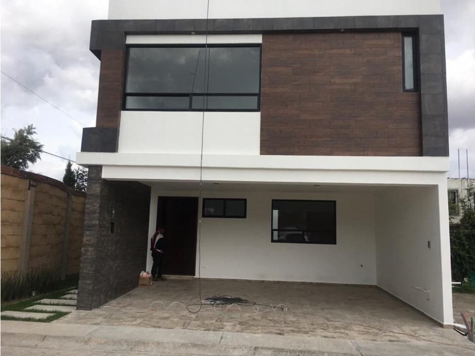 Casas En Preventa En Fraccionamiento Cerca De Plaza San Diego - 1