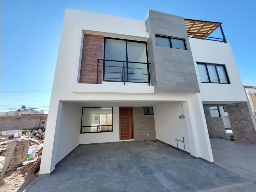 Casa En Venta Dentro De Fraccionamiento En Cuautlancingo - 1