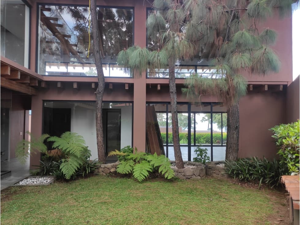 CASA EN RENTA EN AVANDARO VALLE DE BRAVO CON VISTA AL LAGO - 1