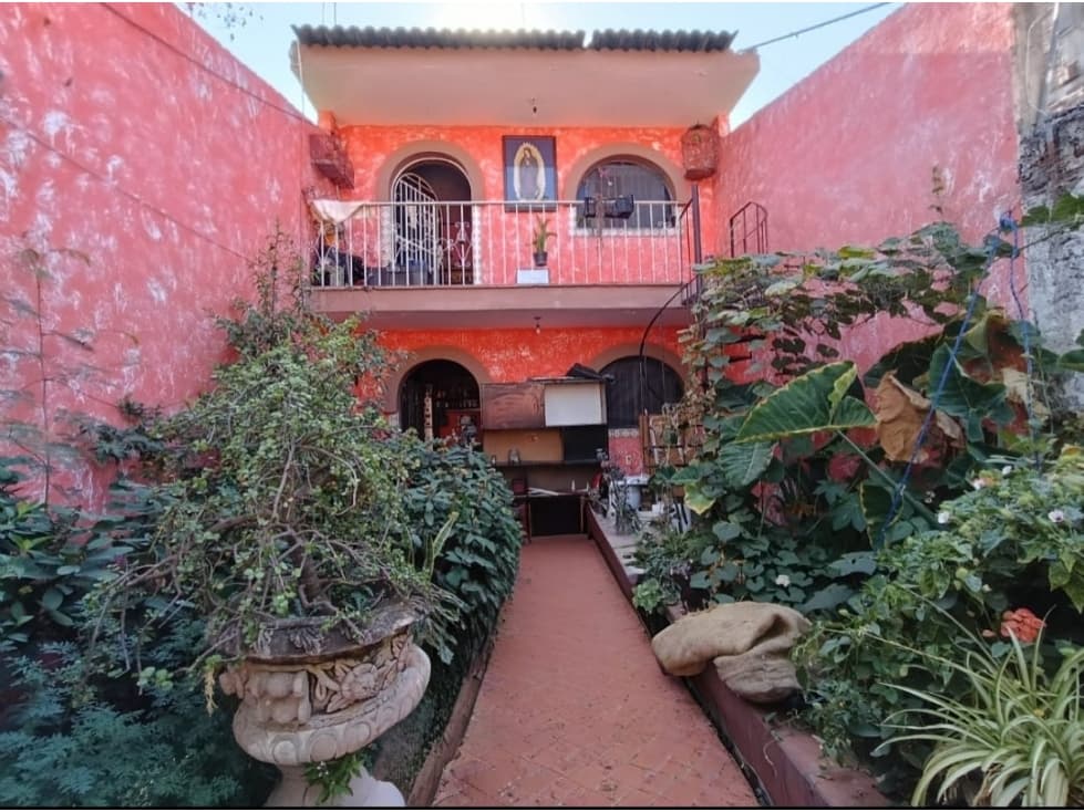 CASA EN VENTA EN GUADALAJARA COL SAN JOAQUIN  - 1