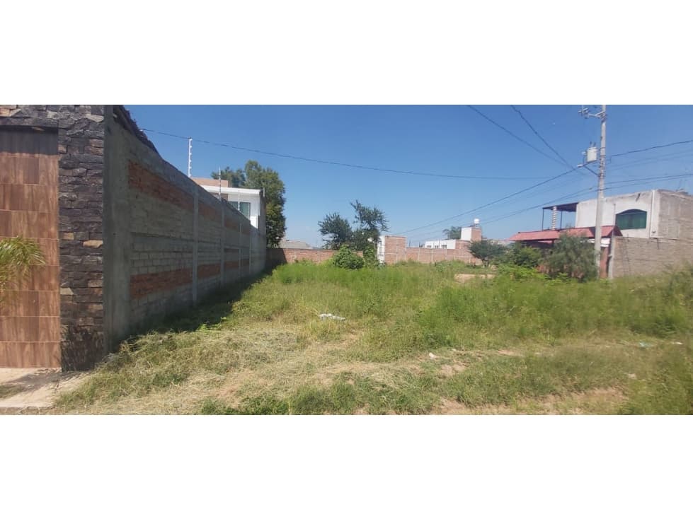 TERRENO EN ESQUINA A 1 KILOMETRO DE FRACC. HACIENDA REAL - 1