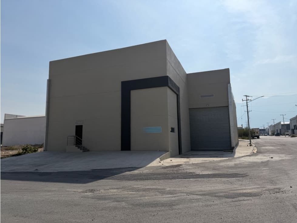 BODEGA EN RENTA SANTA CATARINA TERRA PARK 2 - 1