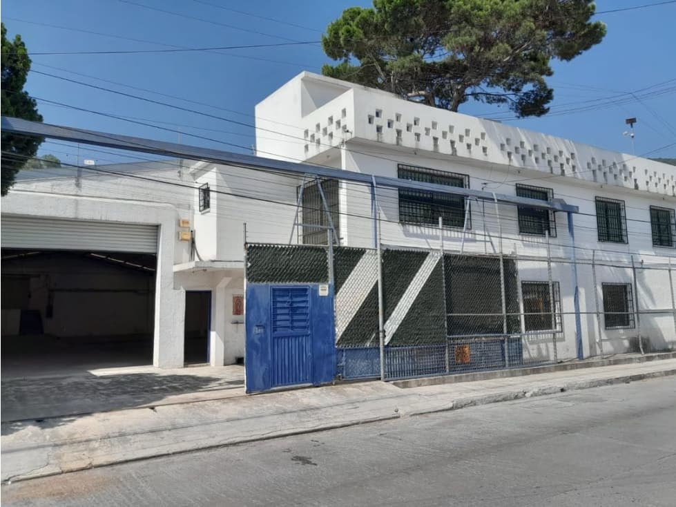 BODEGA EN VENTA EN LA INDEPENDENCIA MONTERREY - 1