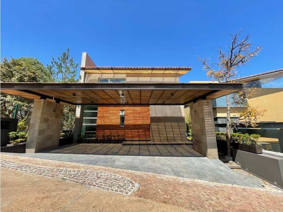 CASA EN CLUB DE GOLF ALTOZANO DE 10 MILLONES - 1