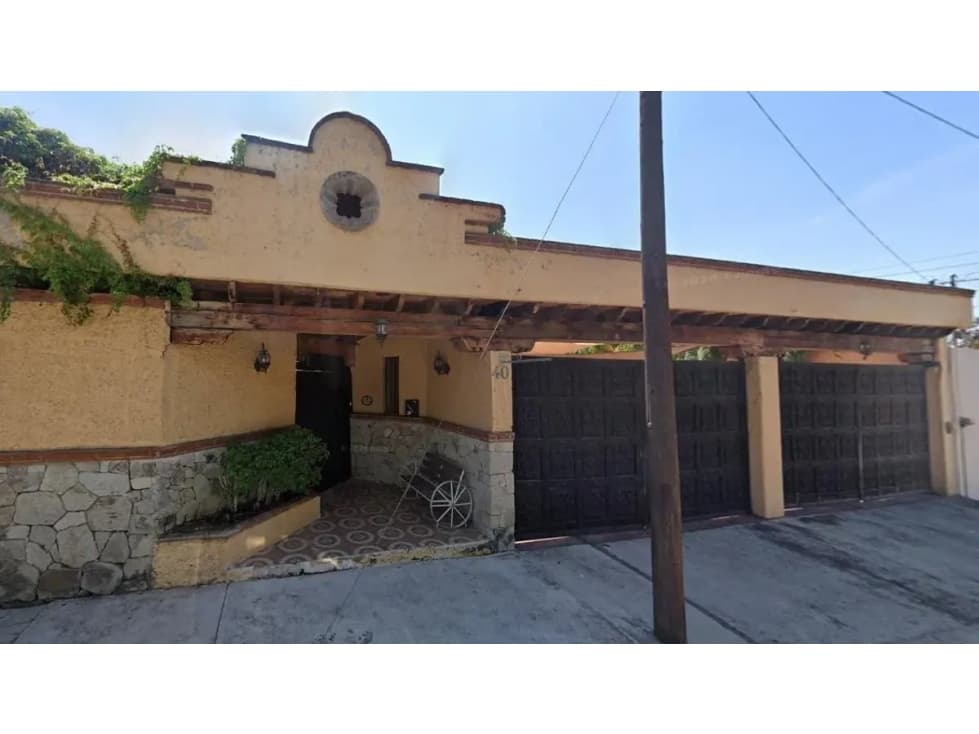 Oportunidad de Inversión: Residencia con Alberca en Brisas de Cuautla - 1