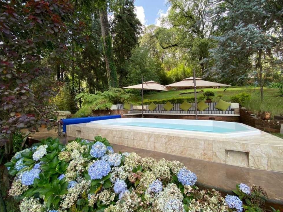 Casa en Venta, Avandaro - 1