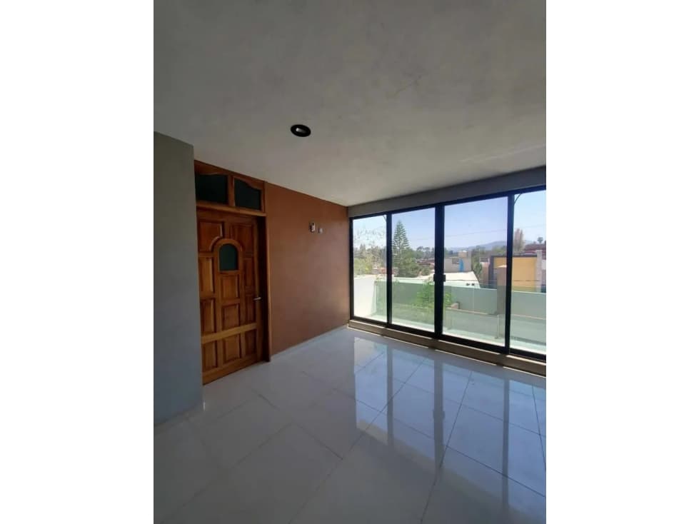Casa en Venta en San Miguel, Erongarícuaro, Michoacán de Ocampo - 1