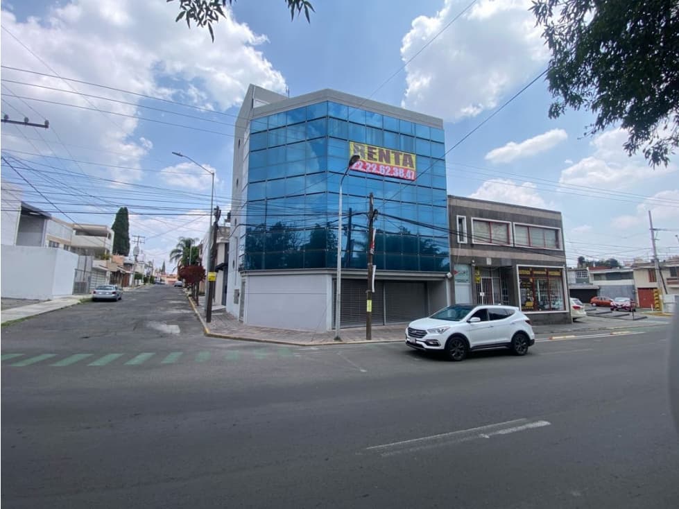 Edificio corporativo en renta en Zona Dorada 400 m² - 1