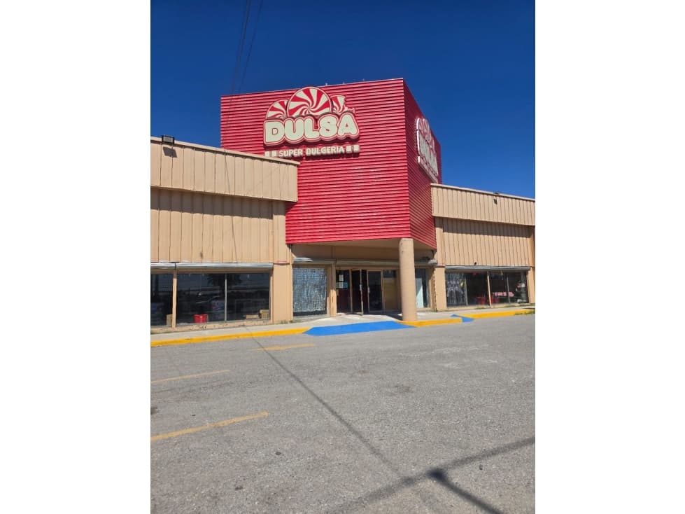 Edificio en zona comercial - 1