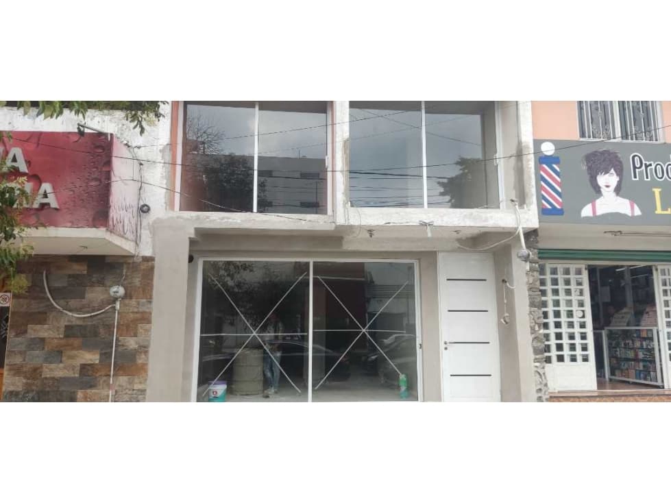 Local comercial en renta TERECER NIVEL APIZACO - 1