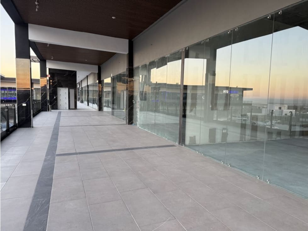 Locales en Renta, Dominio Cumbres, Garcia - Monterrey, Nuevo Leon - 1