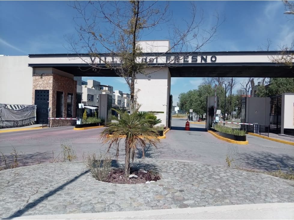 Oportunidad en Melchor Ocampo: Casa con Posesión y Entrega Inmediata - 1