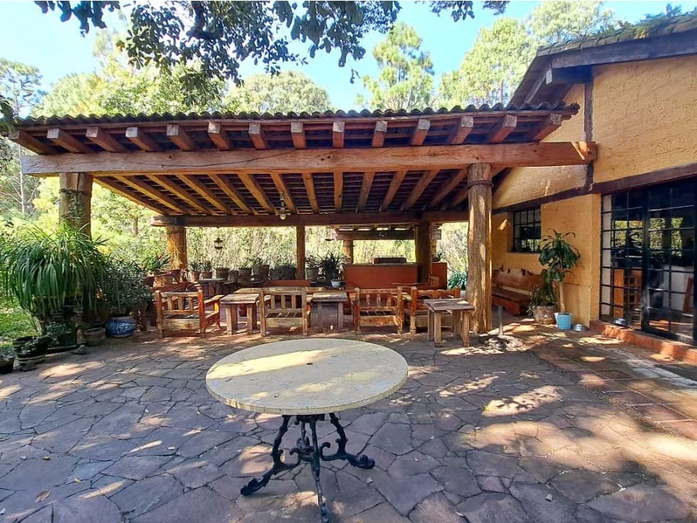 RANCHO CON HUERTA DE AGUACATES EN VENTA - 1