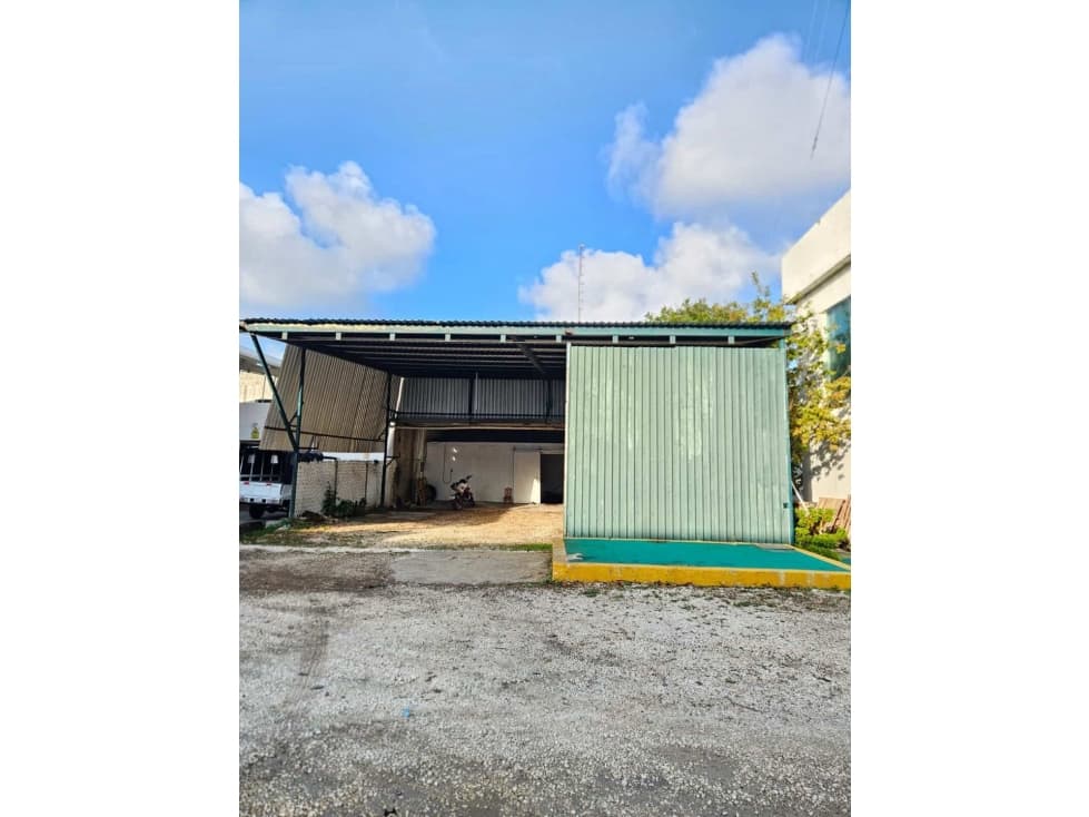 RENTA BODEGA CON CAMARA FRÍA COL CENTRO EN CIUDAD DEL CARMEN - 1