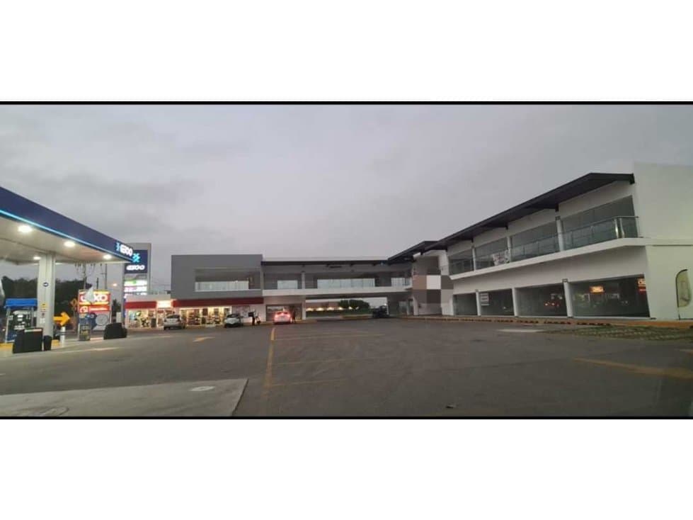 Renta de locales en gasolinera con tienda ancla "Oxxo" - 1