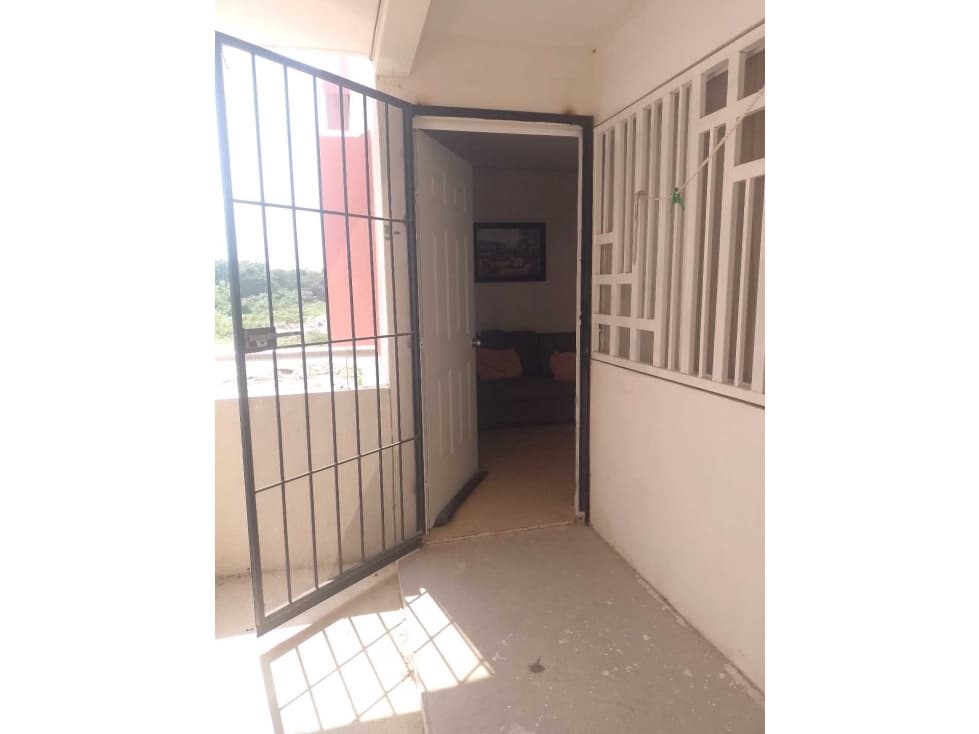 RENTA-Departamento Amueblado 2do. Nivel 2 Recámaras en el Cedro - 1