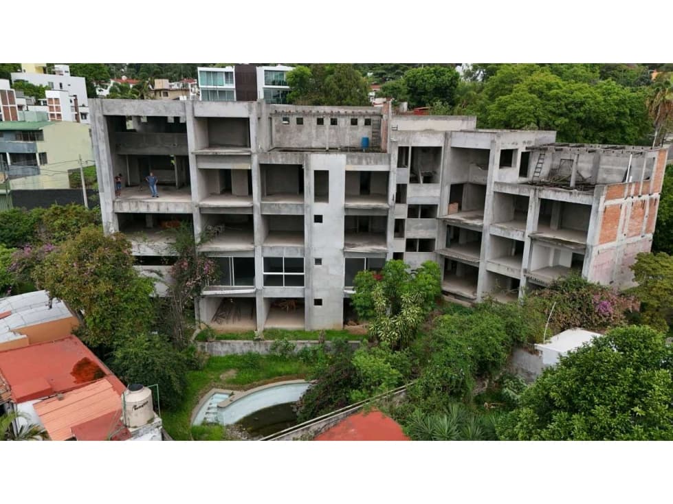 Se vende proyecto de dos torres, con 70% de avance, en cuervavaca, Mor - 1