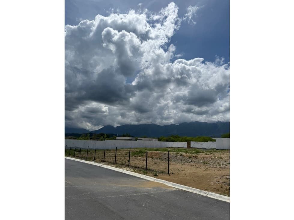 Terreno Campestre en Venta en Fraccionamiento Bosque Real Montemorelos - 1