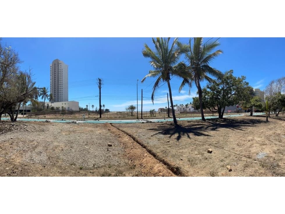 Terreno en venta a pie de playa ideal para inversionistas - 1
