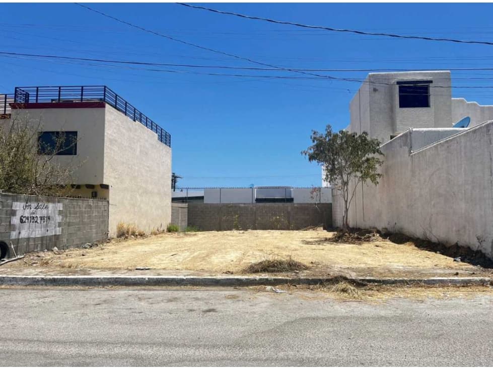 Terreno en venta, col. Magisterial San Jose del Cabo - 1