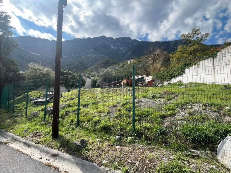 Terreno en venta en Pedregal del Valle en San Pedro - 1