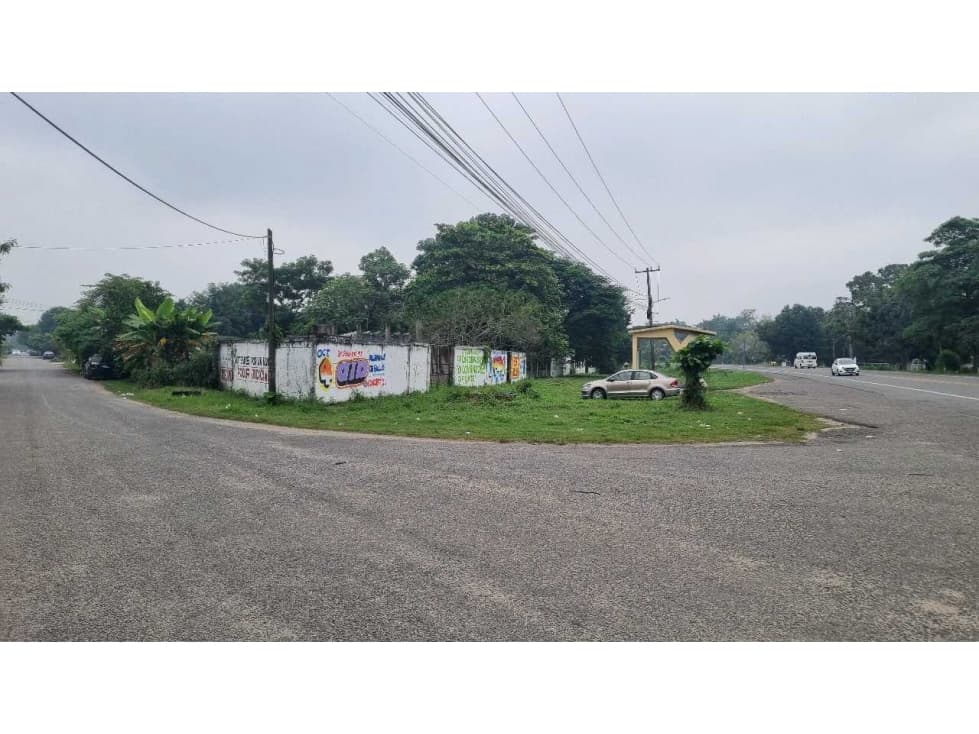 Terreno en Venta, Carretera Cardenas a Comalcalco. Col. De.los Santos - 1