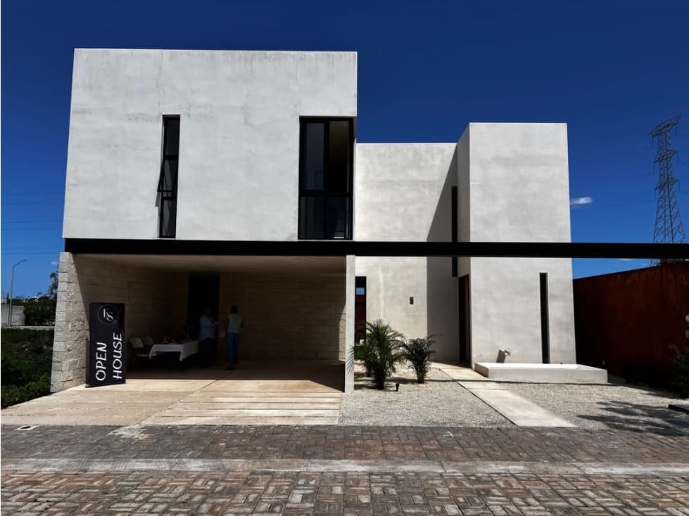 Venta casa nueva privada Soluna Temozon Mérida - 1