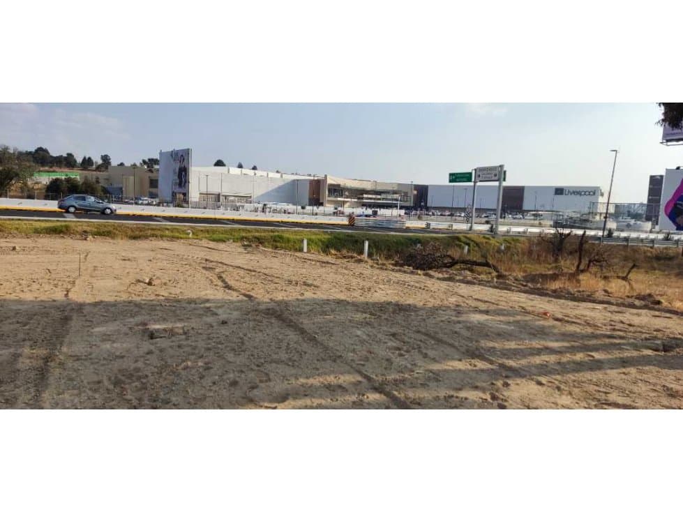 Venta de lote frente a LIverpool - 1