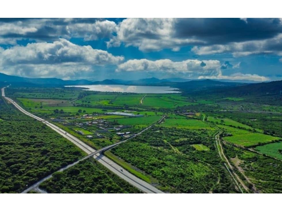 Venta Terreno en macrolibramiento GDL inversion - 1
