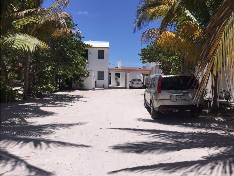 SE RENTA casa frente al mar Chicxulub Puerto - 1