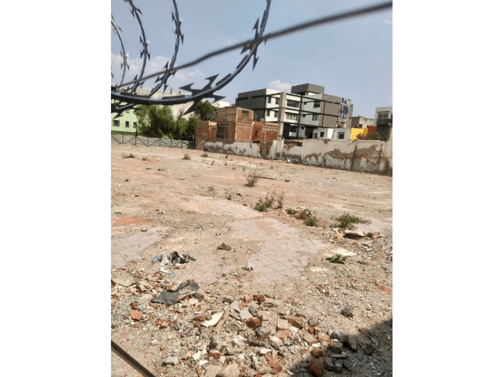 Terreno en Portales, Av.Tlalpan CDMX. - 1