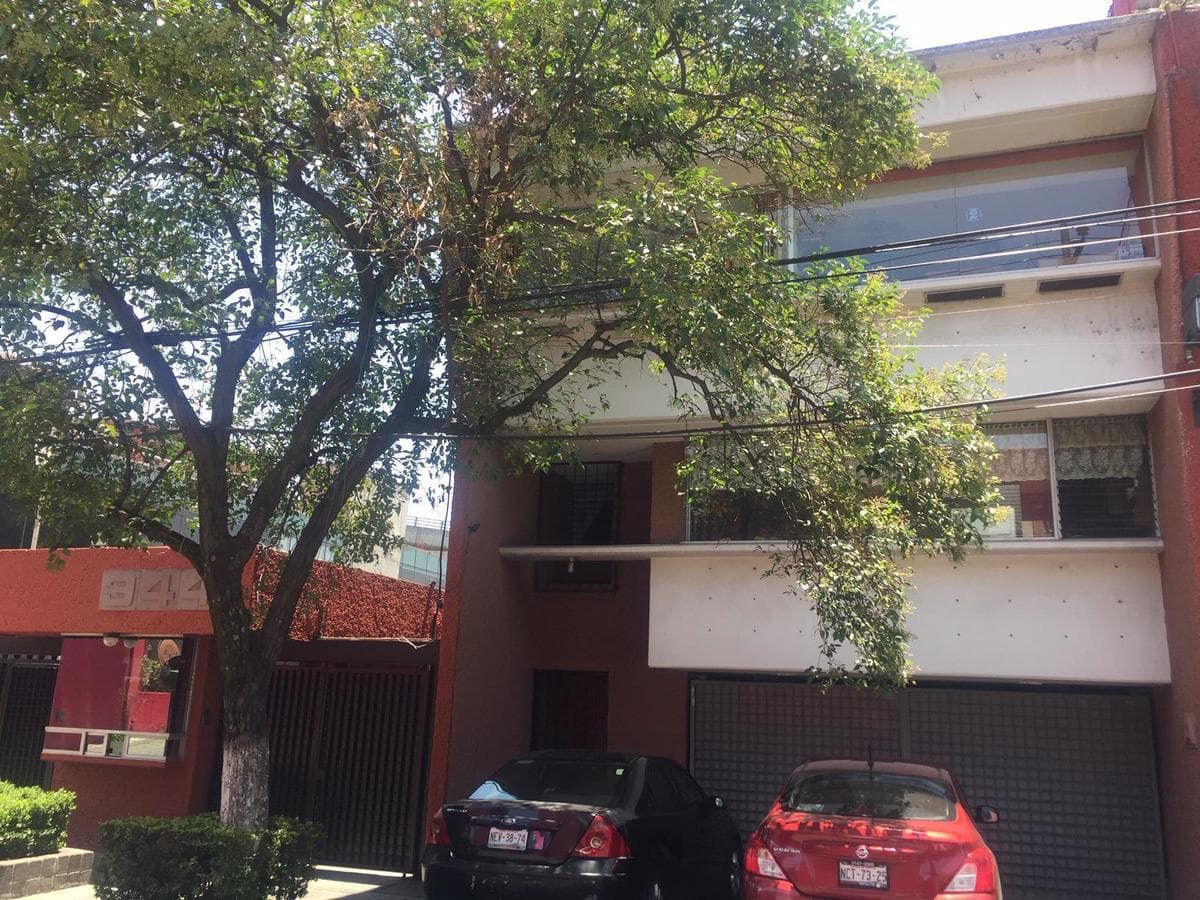 Casa en condominio - Las Aguilas - 1