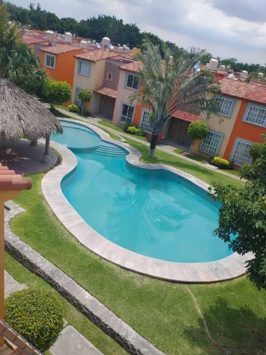 Hermosa Casa en el Fraccionamiento La Campiña, Emiliano Zapata - 1