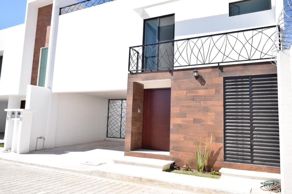 Casas En Venta Zerezotla San Pedro Cholula - 1