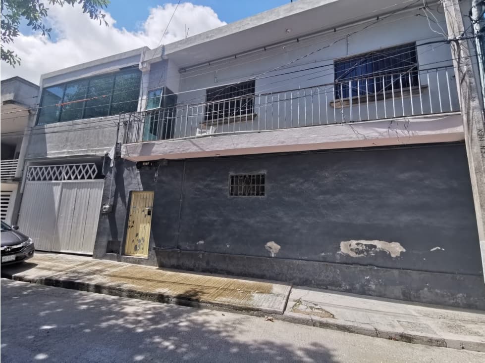 RENTA O VENTA OFICINAS EN COL JUSTO SIERRA CIUDAD DEL CARMEN - 1