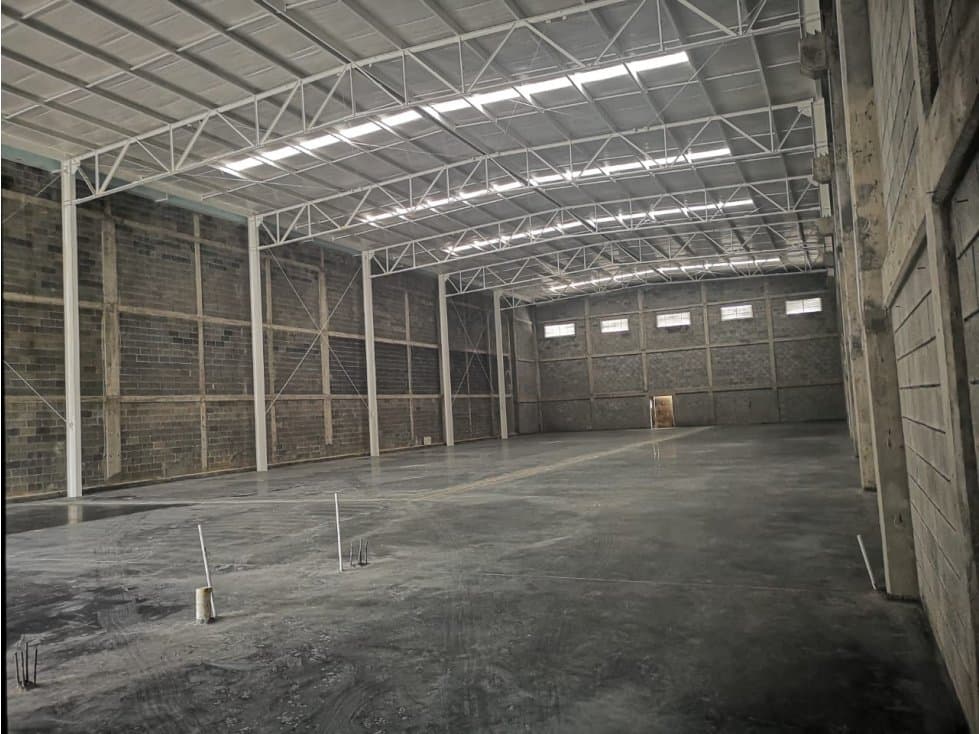Bodega Industrial - 1