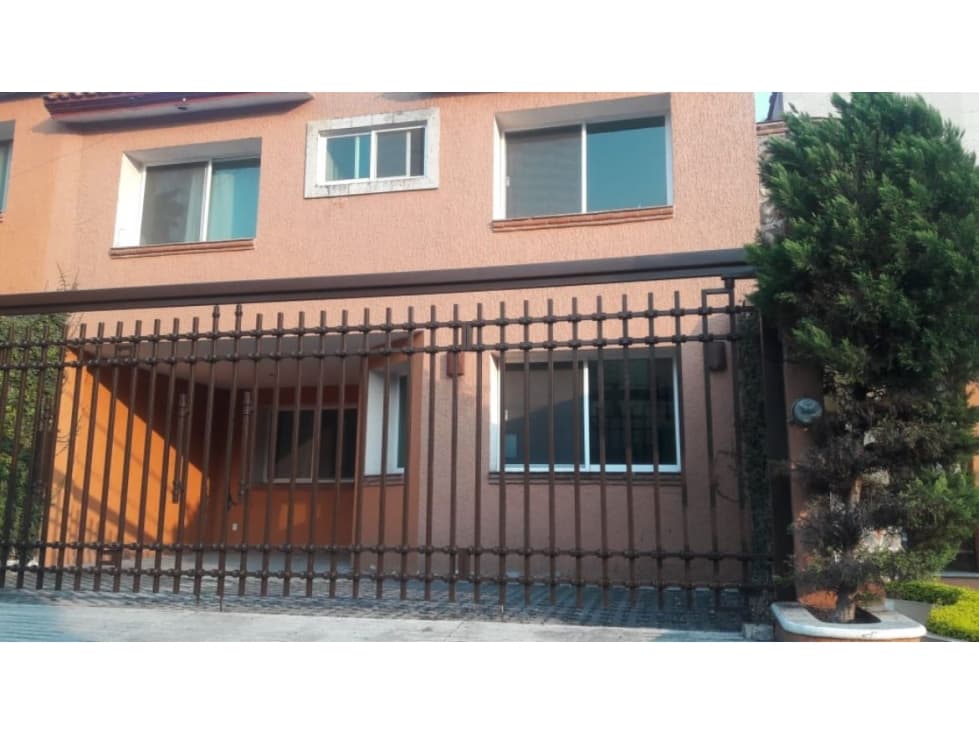 Renta de Casa en Condominio en Burgos Bugambilias - 1