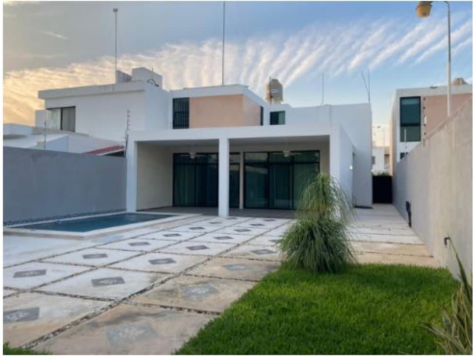 RESIDENCIA EN DZITYA LISTA PARA VIVIR CON ACABADOS DE LUJO - 1