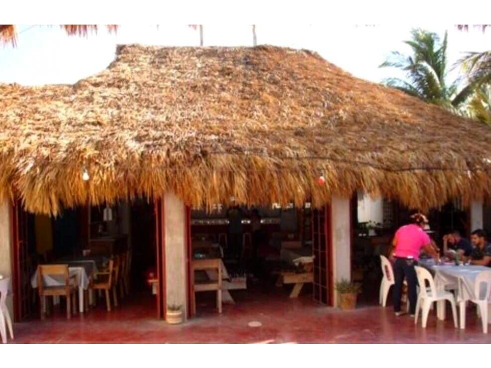 OPORTUNIDAD DE NEGOCIO EN LA PLAYA - 1