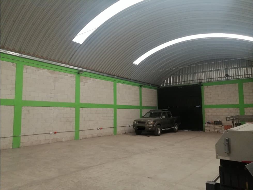 OFICINAS CON BODEGA EN CHOLULA - 1